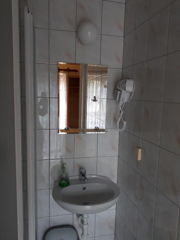 Osrodek Wypoczynkowy Anna Hotel Zwierzyniec Zewnętrze zdjęcie